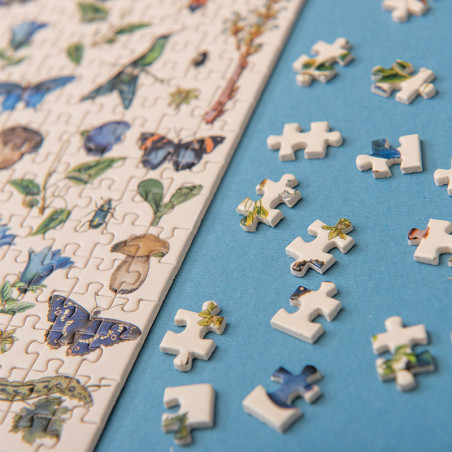 Blue biodiversity micropuzzle
