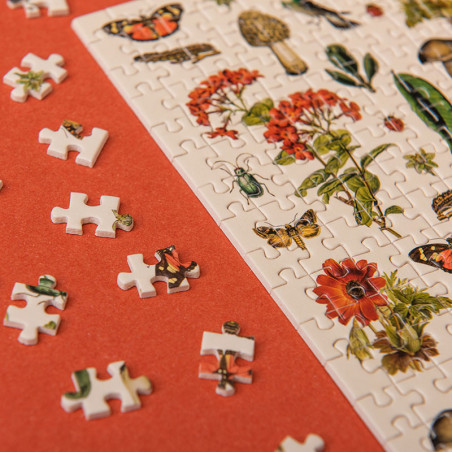 Red biodiversity micropuzzle
