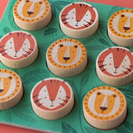 Lion and tiger tic tac toe